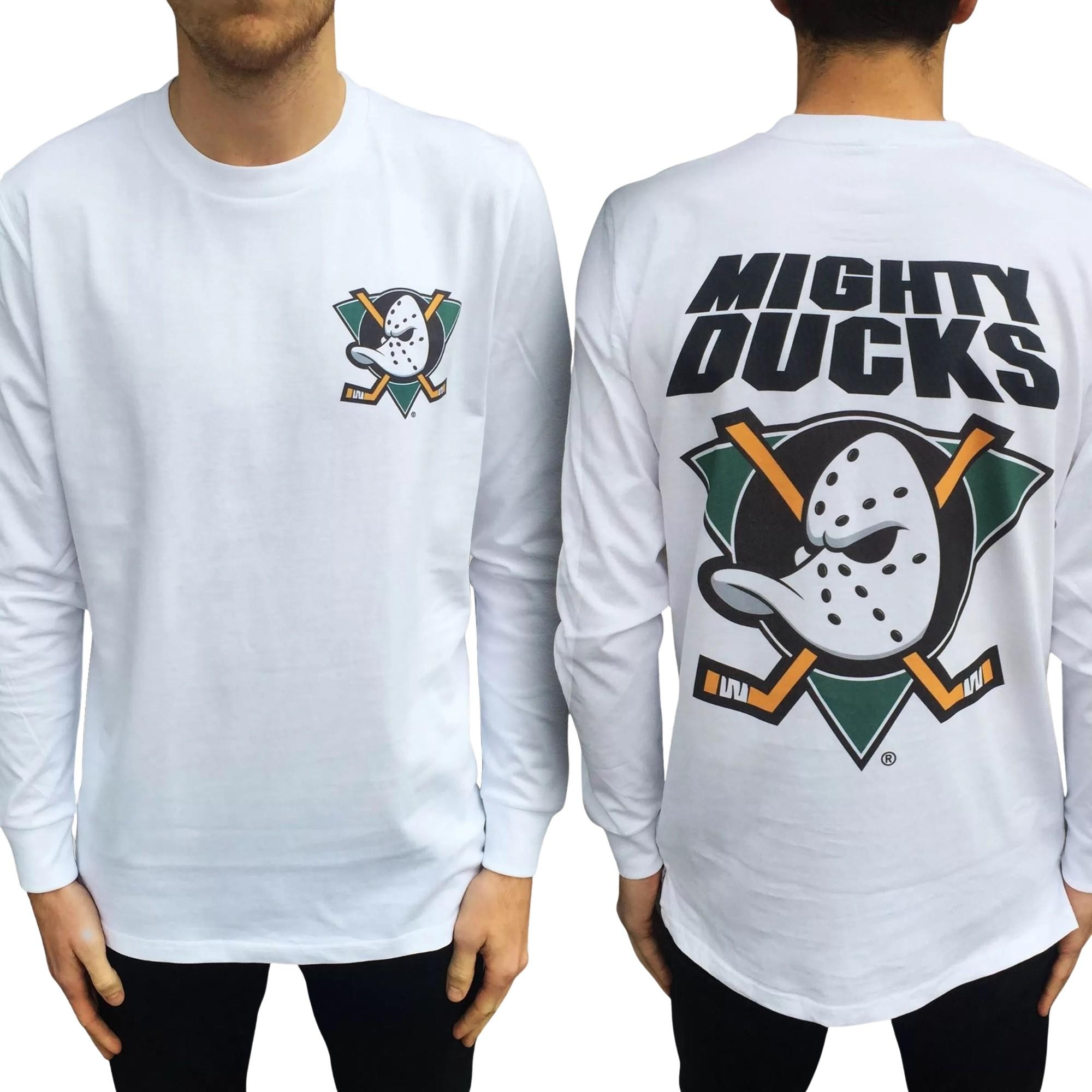QUACK WHITE LONGSLEEVE FRONT AND BACK