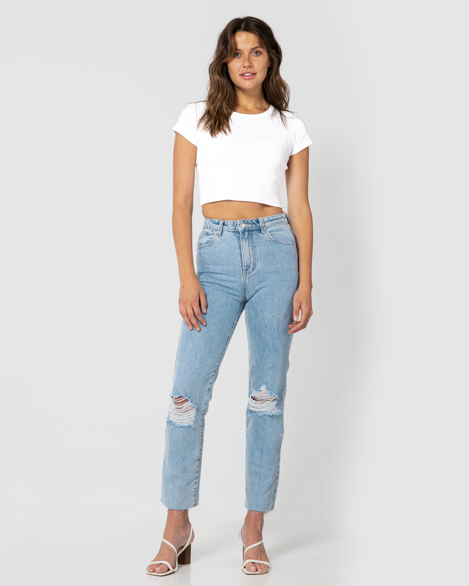 ARIANA JEANS