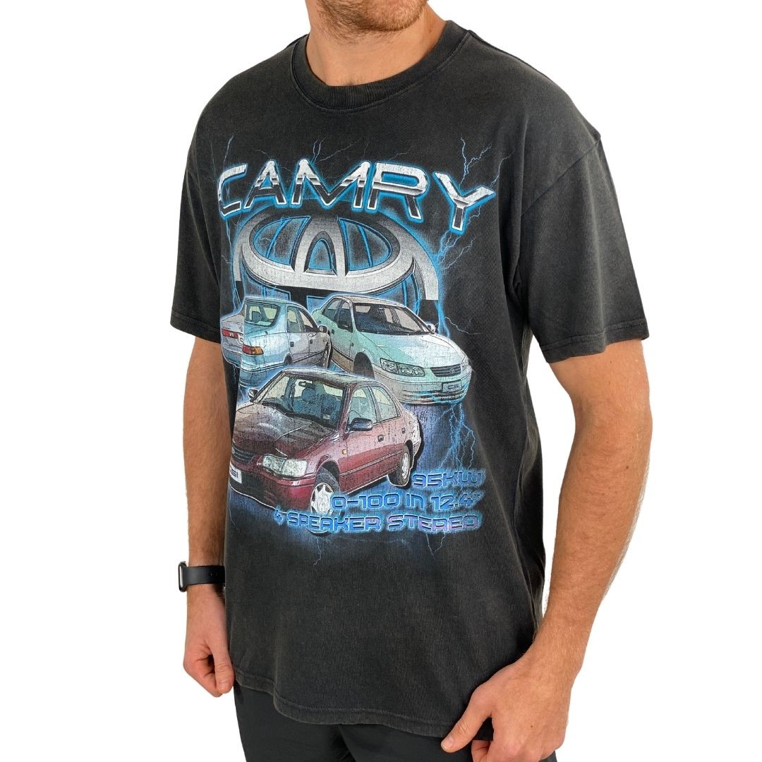 VINTAGE CAMRY T-SHIRT