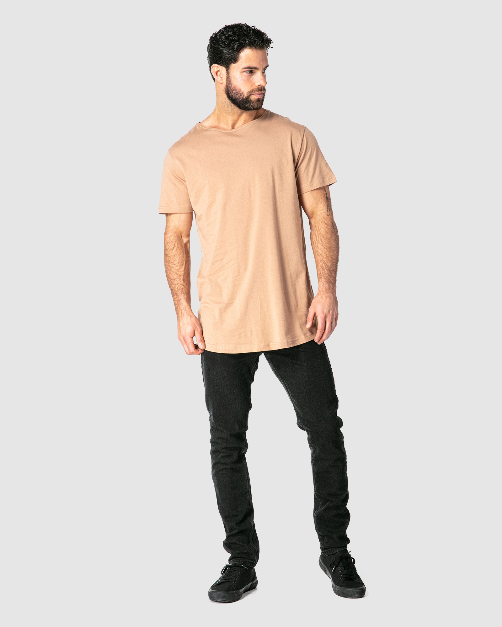 CLASSIC BARLEY BROWN TEE