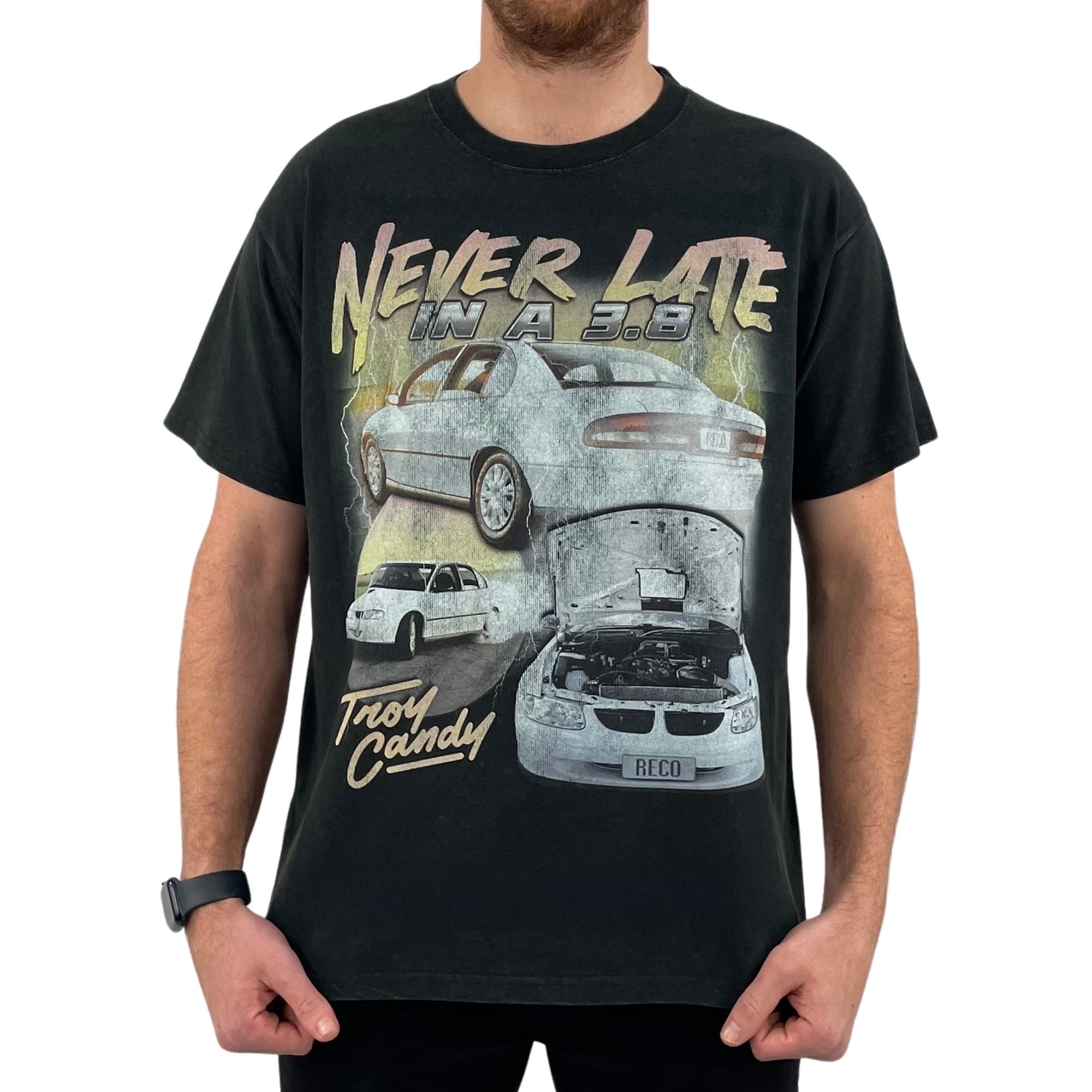 VINTAGE NEVER LATE T-SHIRT