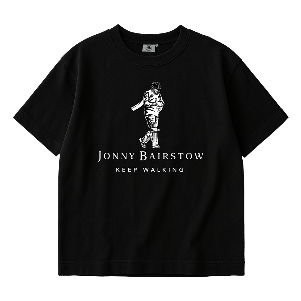 KEEP WALKING BLACK TEE