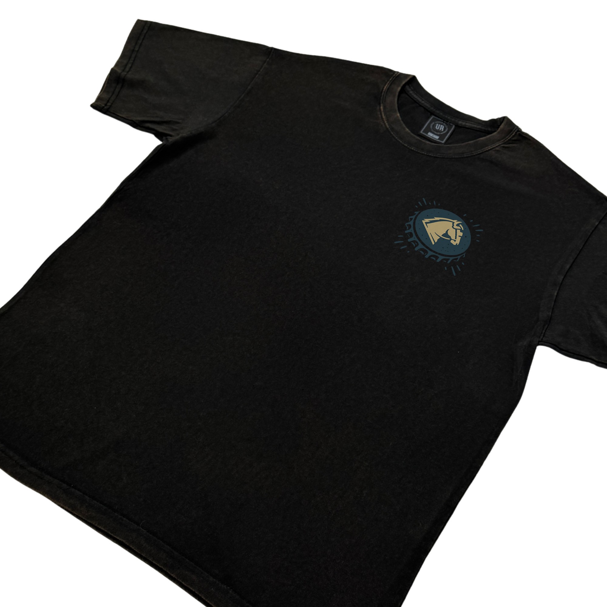 VINTAGE NOTHING HITS LIKE A CARLTON DRY F&B T-SHIRT