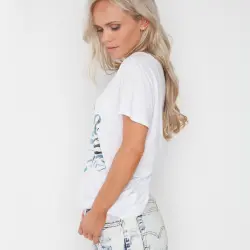 LOVE ME FEAR WHITE TEE