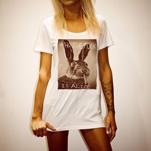 WOMENS WHO IS ALICE WHITE TEE