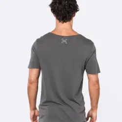 BETRAYED GREY TEE