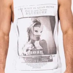 HAVE YOU SEEN HER WHITE SINGLET