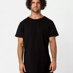 CLASSIC BLACK TEE