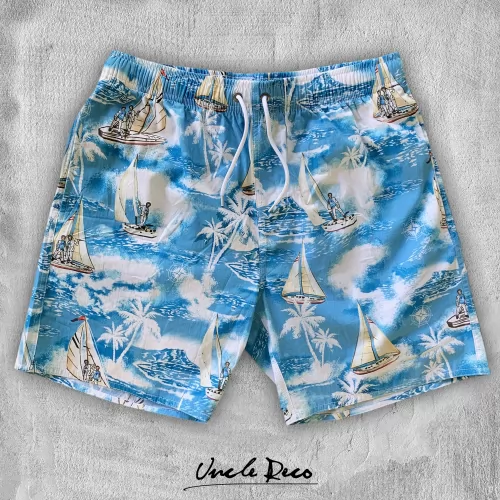 BOATS N HOES BEACH SHORTS