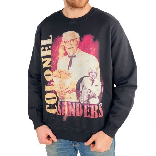 VINTAGE COLONEL BLACK CREW