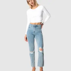 CLASSIC WHITE LONGSLEEVE CROP TEE