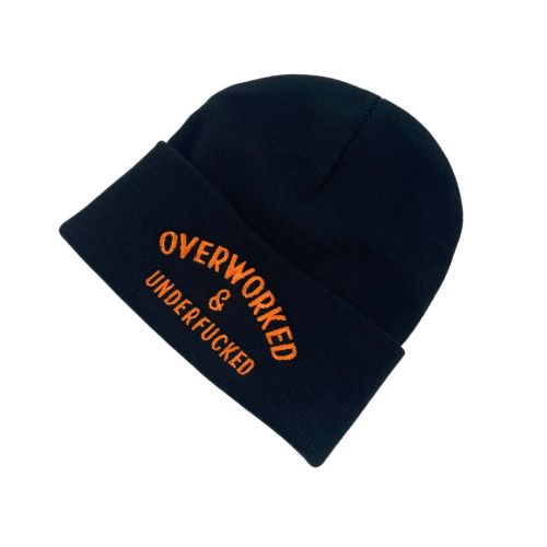 BLACK OVERWORKED BEANIE
