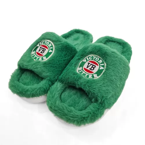 VICTORIA BITTER GREEN FUR SLIPPERS