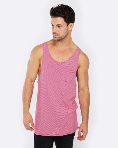 KICKING RED SINGLET