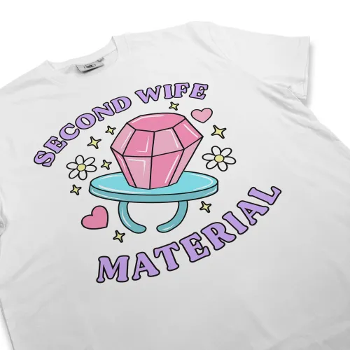 SECOND WIFE MATERIAL WHITE TEE