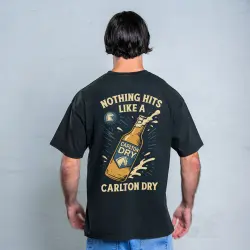 VINTAGE NOTHING HITS LIKE A CARLTON DRY F&B T-SHIRT