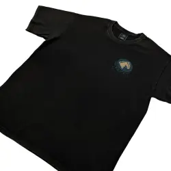 VINTAGE NOTHING HITS LIKE A CARLTON DRY F&B T-SHIRT