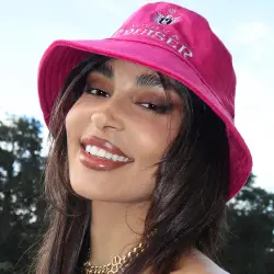 VODKA CRUISER PINK VELOUR BUCKET HAT