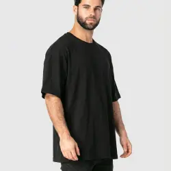 HEAVYWEIGHT BLACK TEE